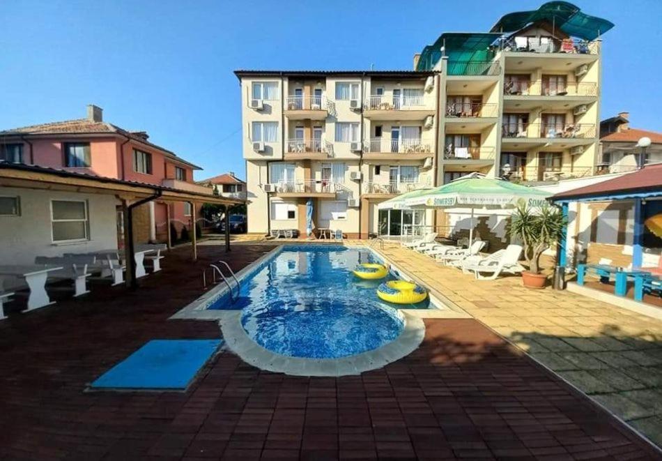 Hotel Stoyanov Ράβντα Εξωτερικό φωτογραφία